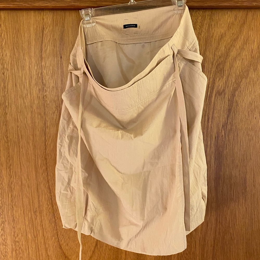 Magaschoni wrap skirt w/ built-in belt